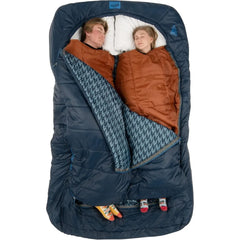 Tru.Comfort Doublewide 20 Degree Sleeping Bag – Two Person Synthetic Camping Sleeping Bag for Couples
